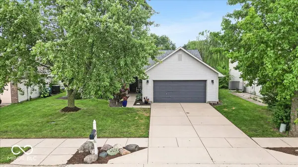 6115 Parrington DR, Indianapolis, IN 46236