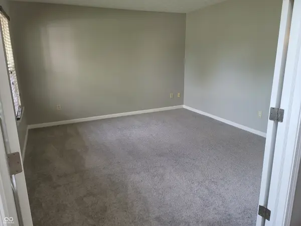 10034 Gate DR, Indianapolis, IN 46239