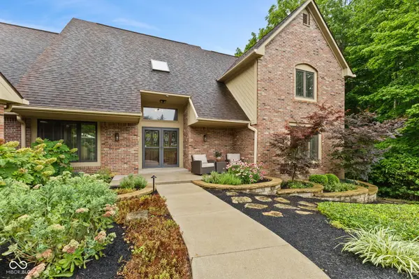 8283 Thoroughbred CT, Indianapolis, IN 46278