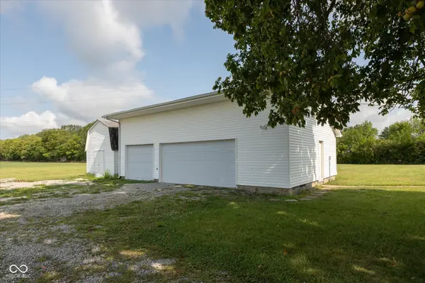 11501 S 950 W RD W, Daleville, IN 47334
