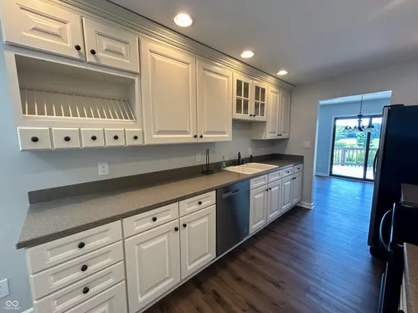 5134 Greensview WAY, Avon, IN 46123