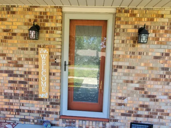 5665 Teresa DR, Alexandria, IN 46001