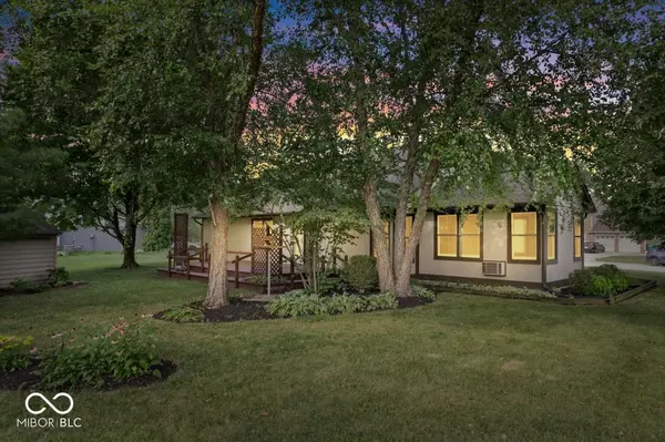 7699 Ensley CT, Fishers, IN 46038