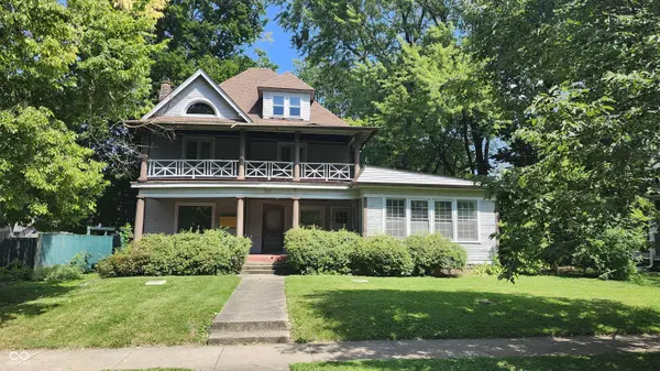 875 Woodruff Place Middle DR, Indianapolis, IN 46201
