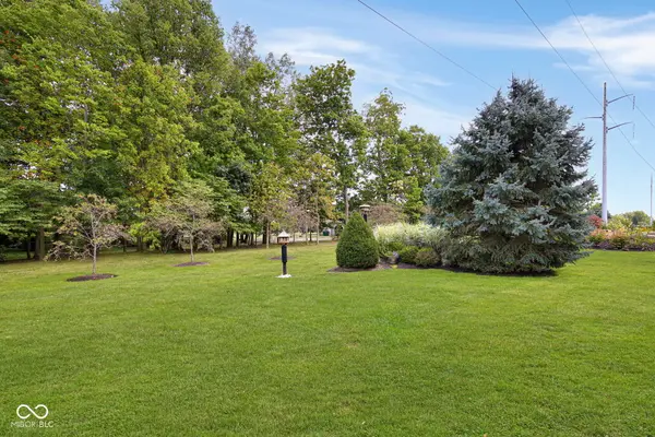 15663 Hawks WAY, Carmel, IN 46033