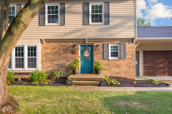 951 Parkside DR, Columbus, IN 47203