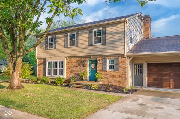 951 Parkside DR, Columbus, IN 47203