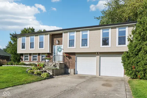 8059 Harvest LN, Indianapolis, IN 46256
