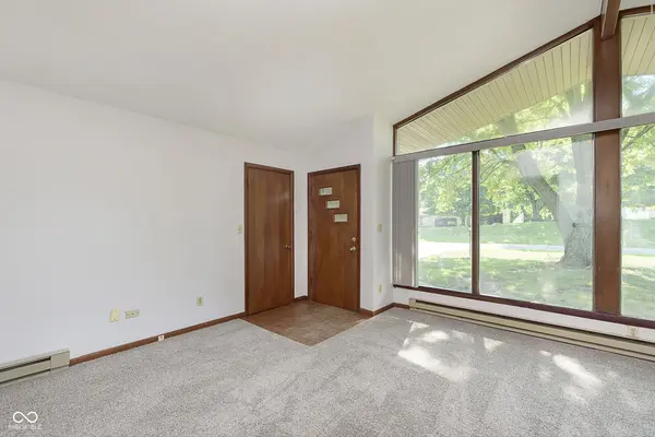 420 E 7th ST, Burlington, IN 46915