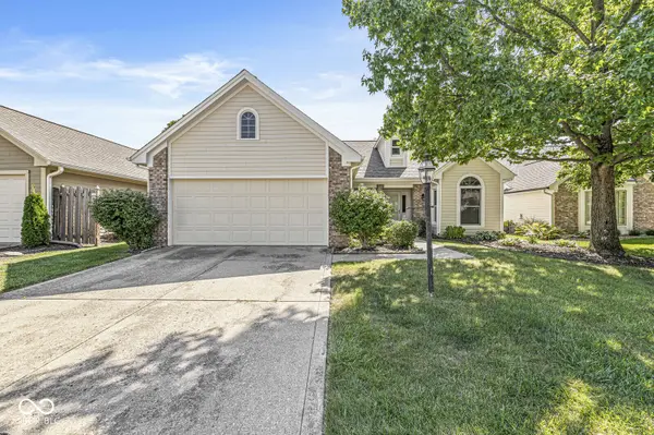 7805 Chesapeake DR W, Indianapolis, IN 46236