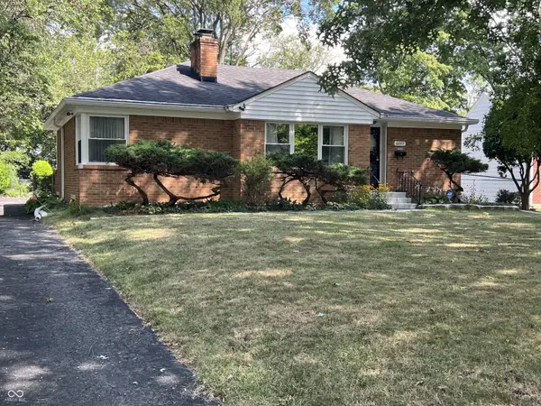 6047 Hillside Avenue East DR, Indianapolis, IN 46220