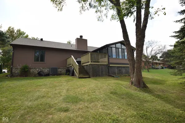 909 Ironwood DR, Carmel, IN 46033