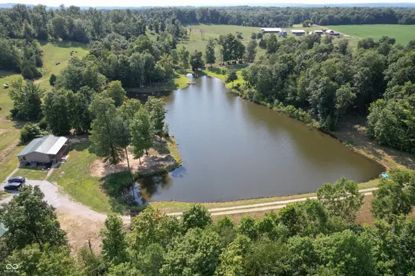 2371 E County Road 25 N, Brownstown, IN 47220