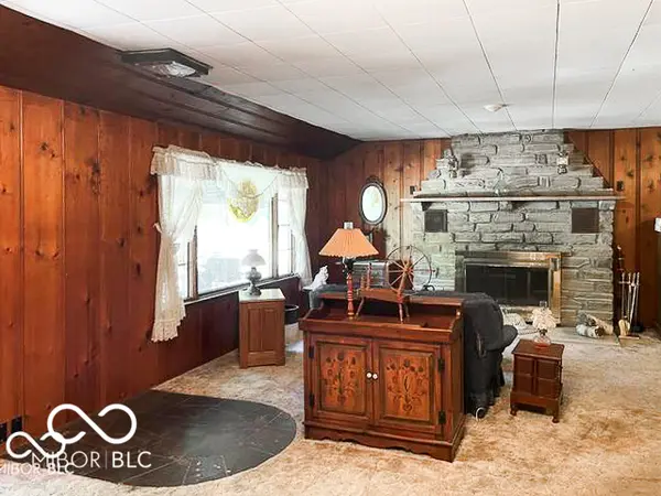 1436 State Road 46 W W, Nashville, IN 47448