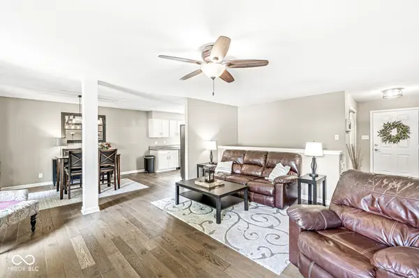 10402 Cedar DR, Fishers, IN 46037