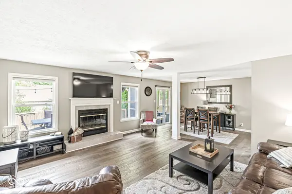10402 Cedar DR, Fishers, IN 46037