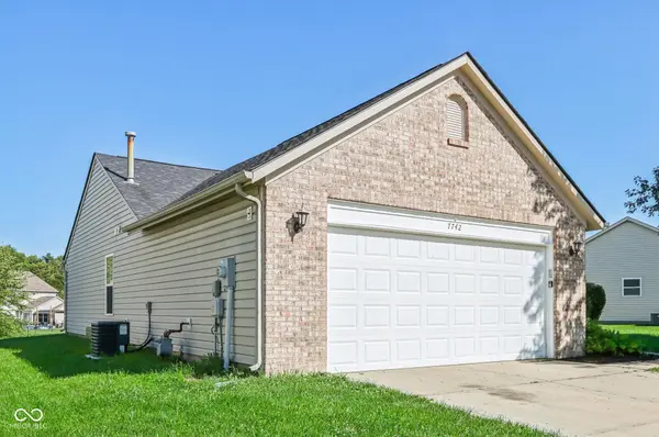 7742 Stratfield DR, Indianapolis, IN 46236