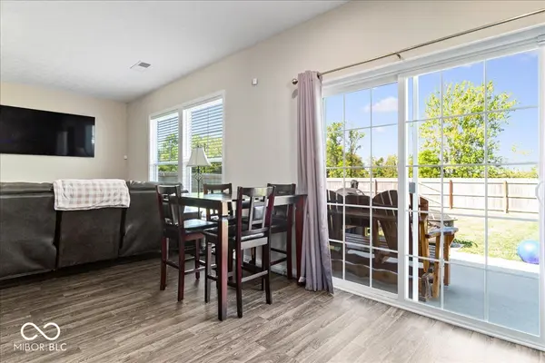 1424 N Niehaus TRL, Huntingburg, IN 47542