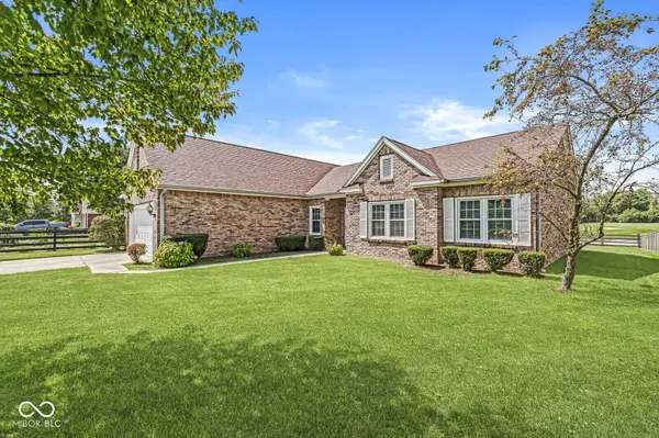 4802 Arabian RUN, Indianapolis, IN 46228