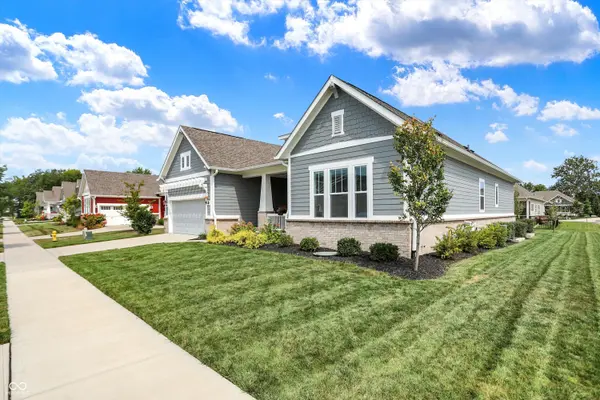 13697 Woodside Hollow DR, Carmel, IN 46032