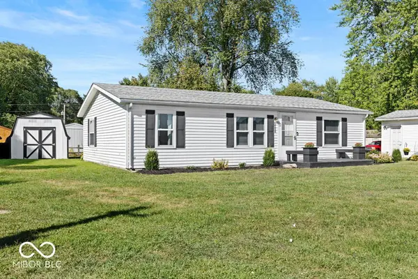 5952 N East Shafer DR, Monticello, IN 47960