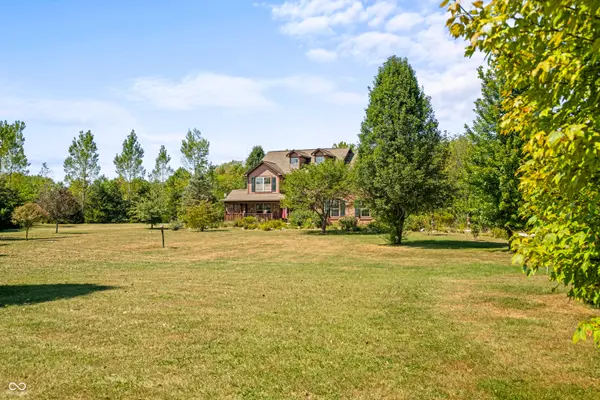 5112 S 600 W, New Palestine, IN 46163