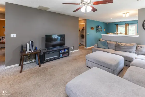 917 Tyne CIR, Danville, IN 46122