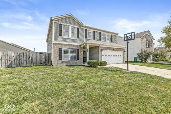 10233 McClain DR, Brownsburg, IN 46112