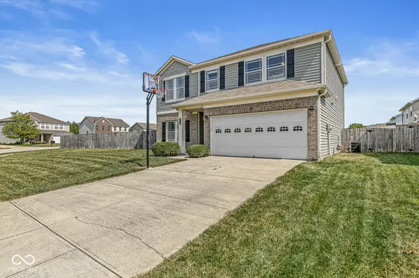 10233 McClain DR, Brownsburg, IN 46112