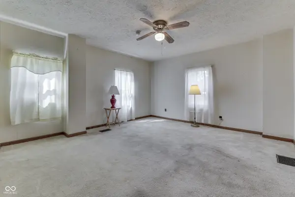 1 S Meridian ST, Greenwood, IN 46143