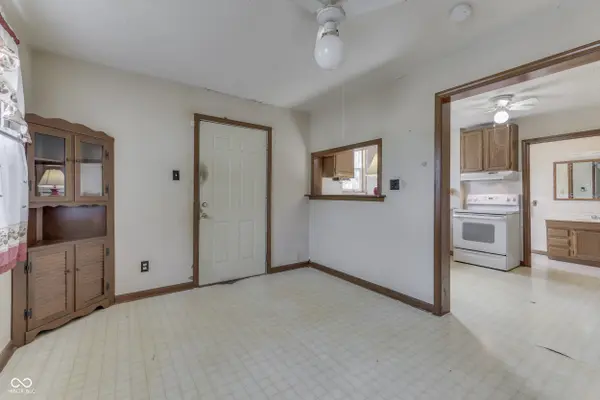 1 S Meridian ST, Greenwood, IN 46143