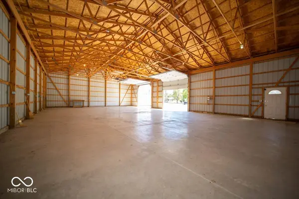 0 750 W, Elwood, IN 46036