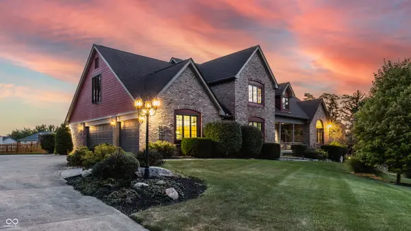 7425 Berkshire LN, Cumberland, IN 46229