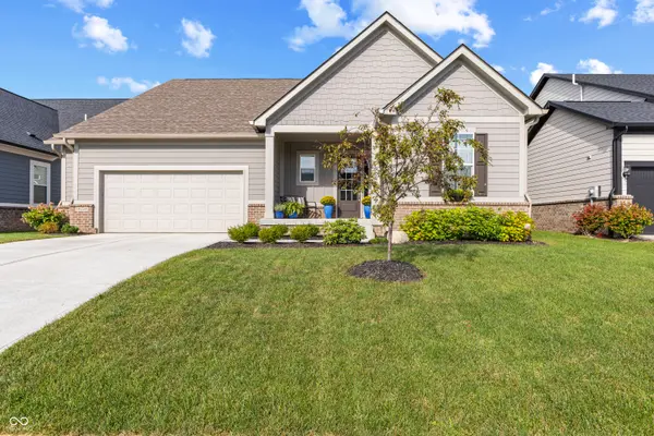 16220 N Brigham LN, Westfield, IN 46074