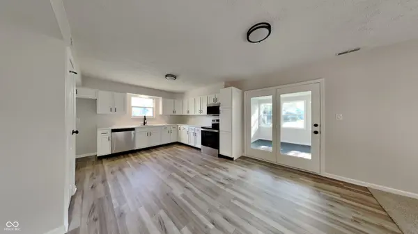 8501 Wakefield CT, Indianapolis, IN 46256