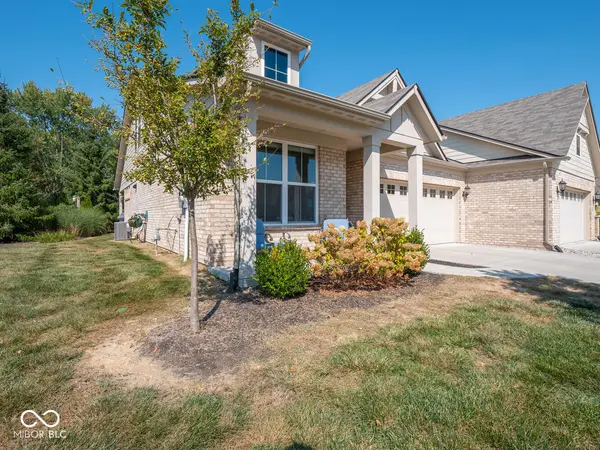 1402 Hideaway CIR, Brownsburg, IN 46112