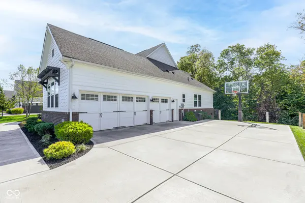16267 Portage Trail LN, Fortville, IN 46040