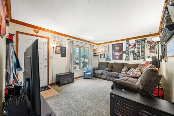 1415 Martin CT, Seymour, IN 47274