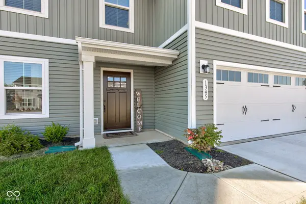 1345 Cascades DR, Greenfield, IN 46140