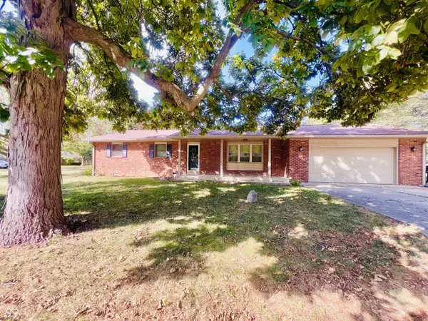925 S Westchester Park DR, Yorktown, IN 47396