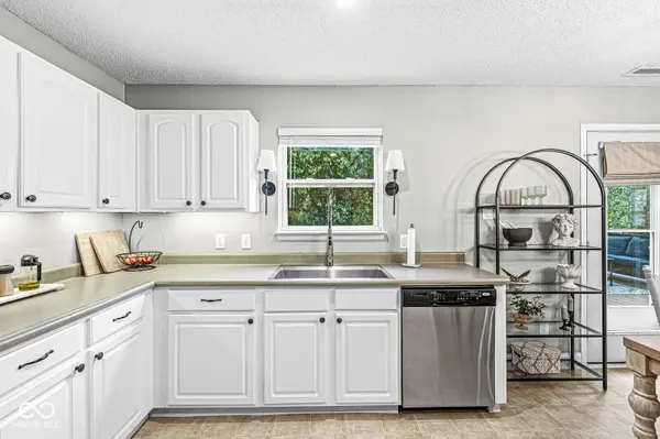 1466 Ripplewood DR, Danville, IN 46122