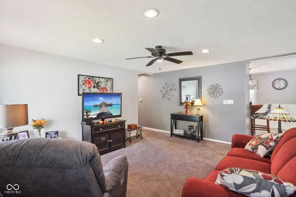 1423 Pierce DR, Plainfield, IN 46168