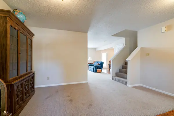 6823 Minnow DR, Indianapolis, IN 46237