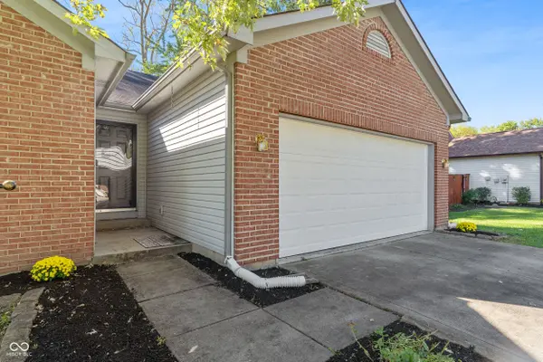 2033 W 65th ST, Indianapolis, IN 46260