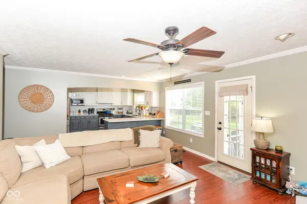 1229 Luce Creek CIR, Greenwood, IN 46142