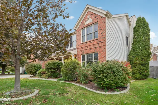 10398 Hillsborough DR, Fishers, IN 46037
