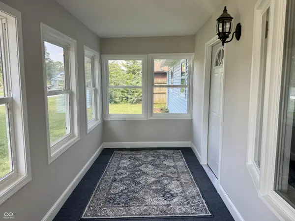 939 Sawmill RD, Whiteland, IN 46184