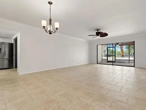 5084 MARSH FIELD RD #77, Sarasota, FL 34235