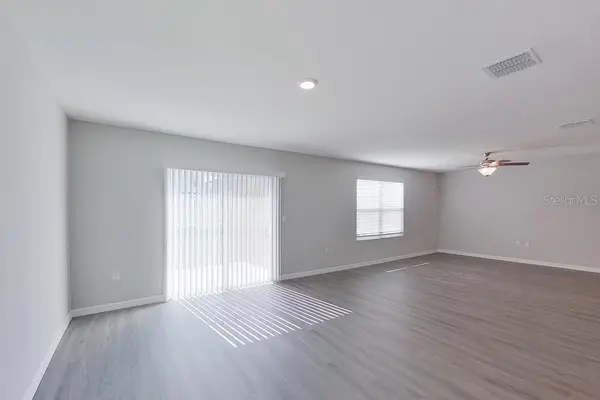 8642 SW 43RD TER, Ocala, FL 34476