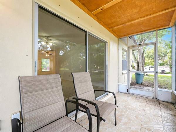 9812 85TH WAY, Seminole, FL, 33777 photo 18